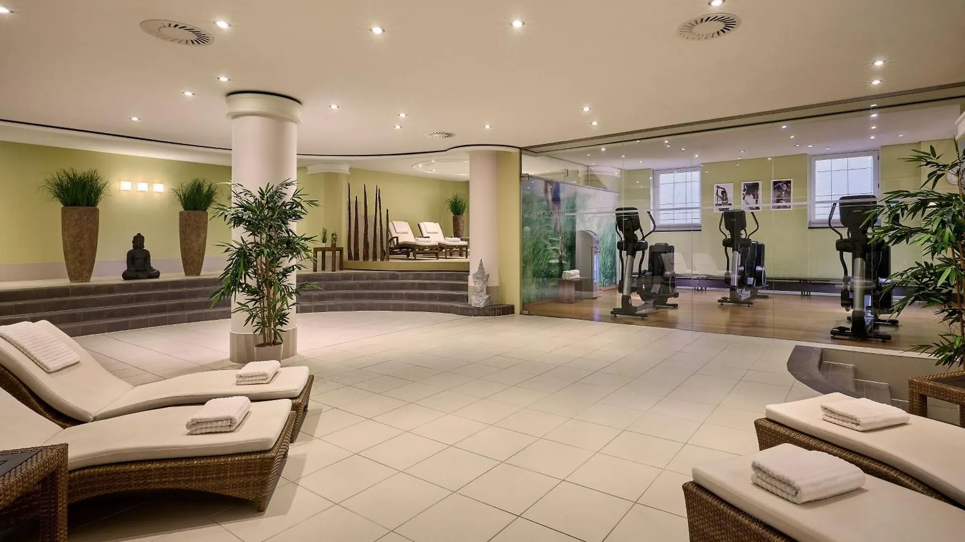 The Westin Grand Berlin Hotel 5*,  Germany