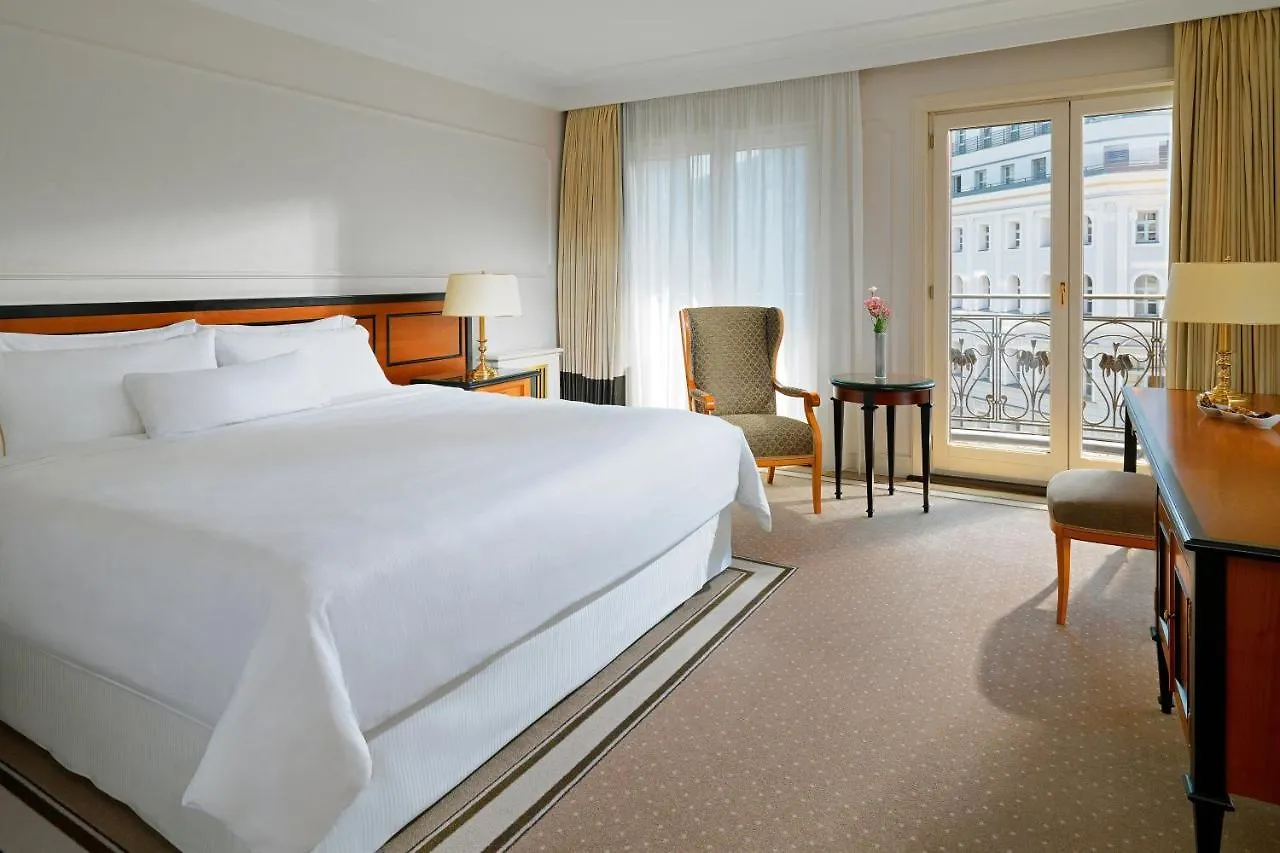 The Westin Grand Berlin Hotel 5*,