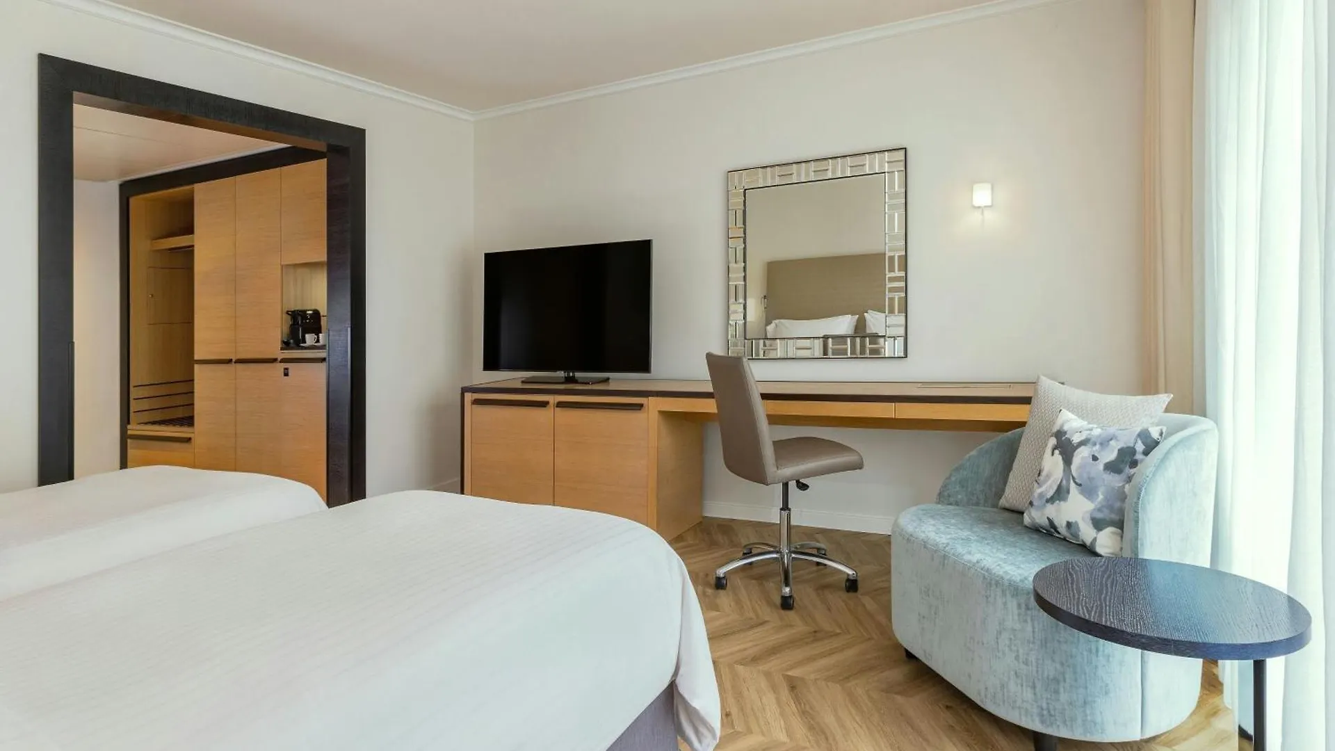 The Westin Grand Berlin Hotel 5*,